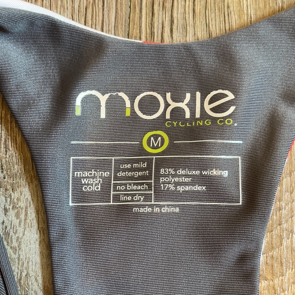 DNA MOXIE Lifetime Espirit De She Cycling Tank - Picture 9 of 9
